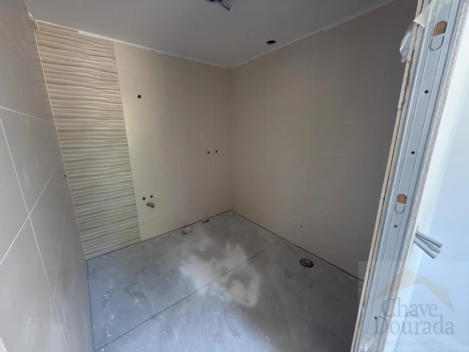 Quinta T4 para Venda em Poiares (Santo Andre) Foto 24