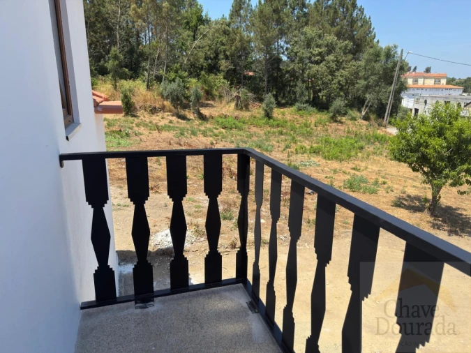 Quinta T4 para Venda em Poiares (Santo Andre) Foto 6