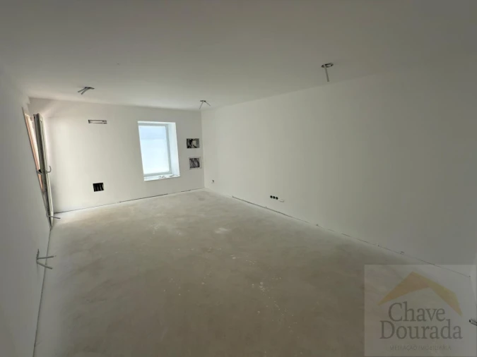 Quinta T4 para Venda em Poiares (Santo Andre) Foto 13