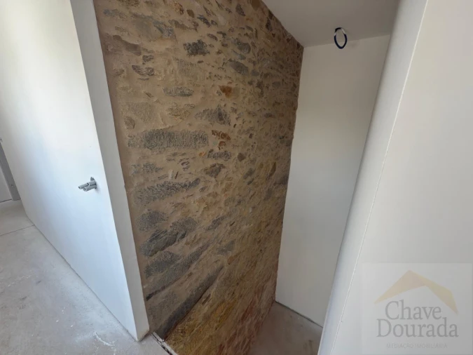 Quinta T4 para Venda em Poiares (Santo Andre) Foto 16