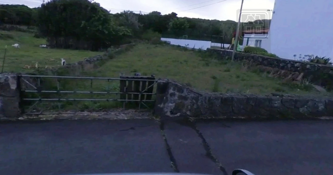 Terreno para Venda em Luz Foto 3