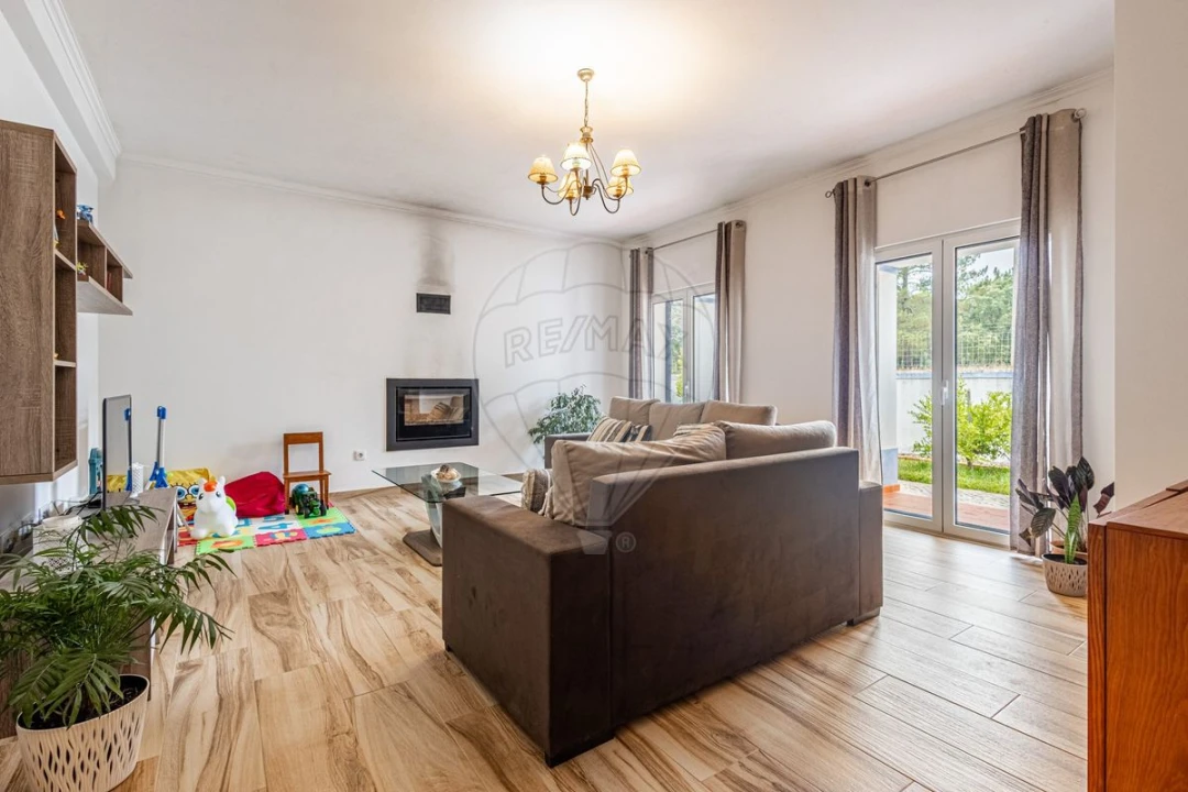 Moradia T3 para Venda em Pontevel Foto 2