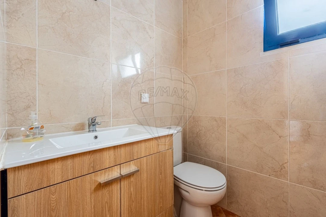 Moradia T3 para Venda em Pontevel Foto 32