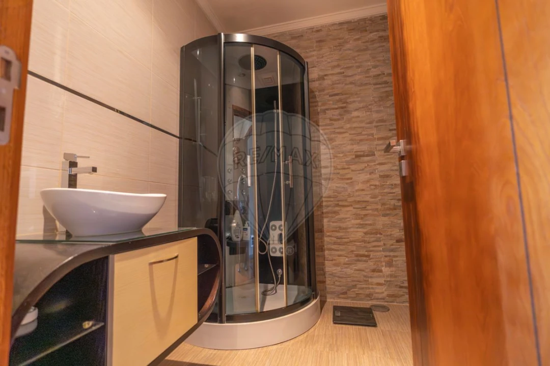 Moradia T3 para Venda em Termas de São Vicente Foto 22