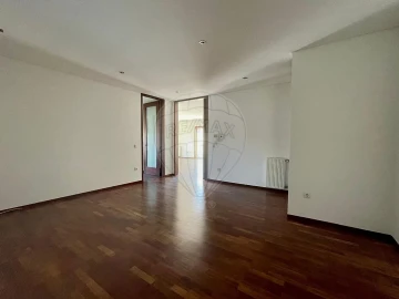 Apartamento T3 para Venda em Campanhã