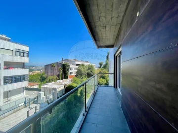 Apartamento T3 para Venda em Campanhã