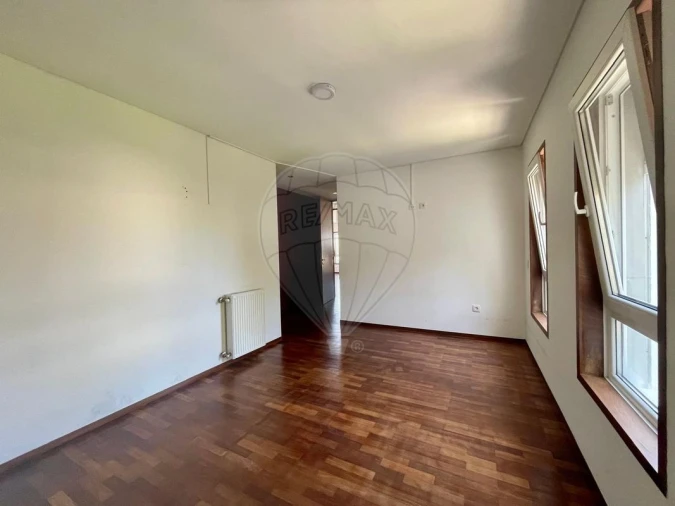 Apartamento T3 para Venda em Campanhã Foto 6