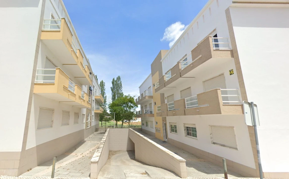 Apartamento T3 para Venda em Palhais e Coina Foto 3