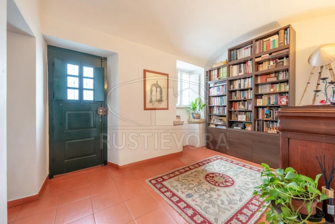 Moradia T4 para Venda em Évora (São Mamede, Sé, São Pedro e Santo Antão) Foto 3