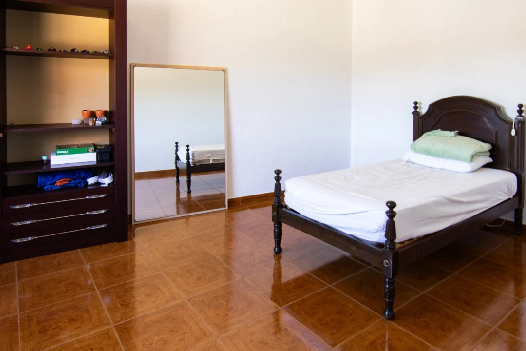 Moradia T5 para Venda em Carriço Foto 10