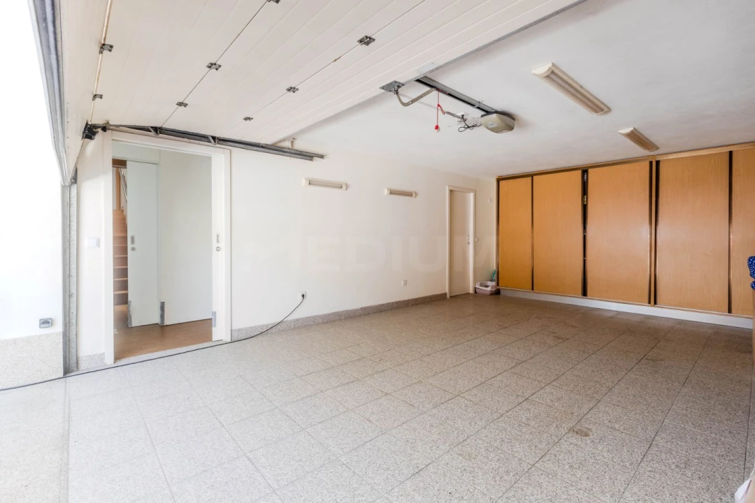 Moradia T4 para Venda em Moreira de Conegos Foto 21