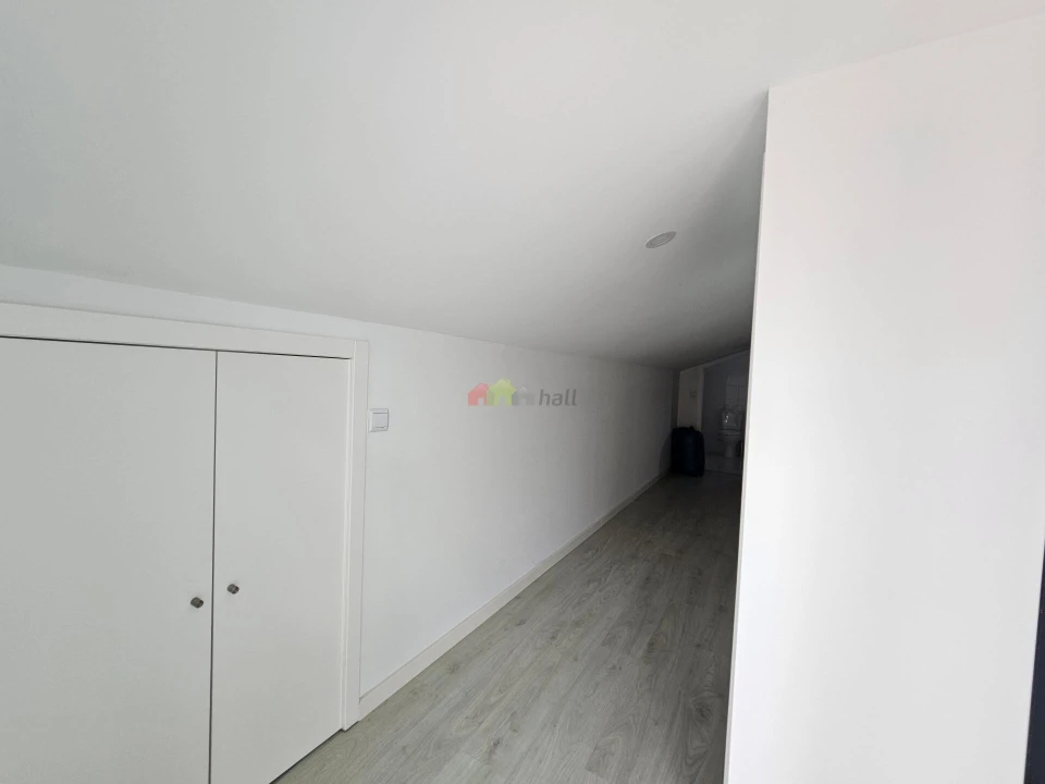 Moradia T7 para Venda em Sobral de Monte Agraço Foto 56