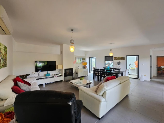 Moradia T7 para Venda em Sobral de Monte Agraço Foto 10