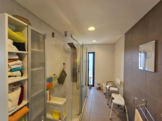 Moradia T7 para Venda em Sobral de Monte Agraço Foto 21