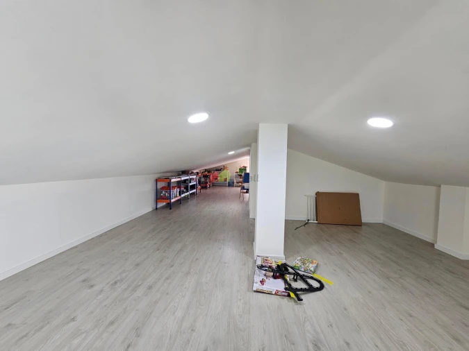 Moradia T7 para Venda em Sobral de Monte Agraço Foto 47