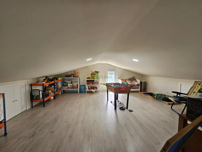 Moradia T7 para Venda em Sobral de Monte Agraço Foto 50