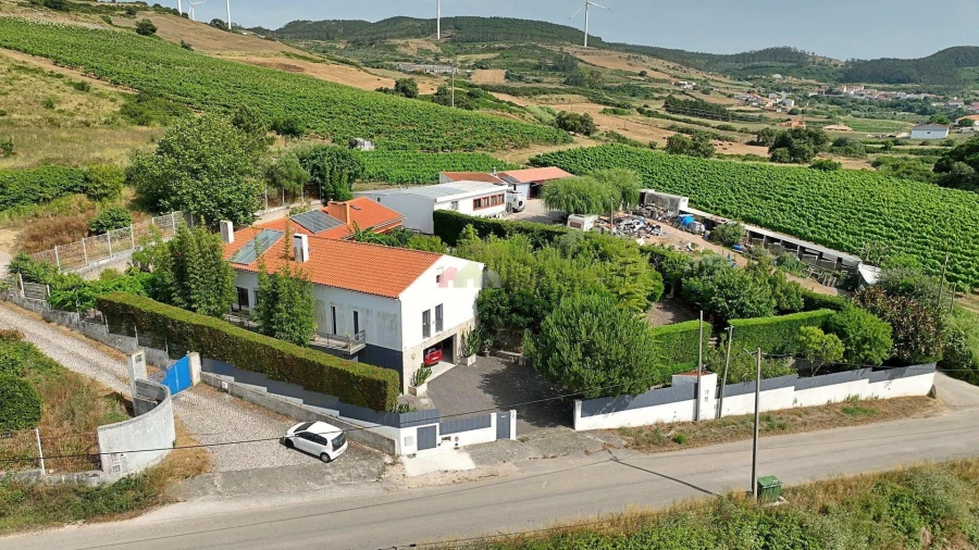 Moradia T7 para Venda em Sobral de Monte Agraço Foto 73