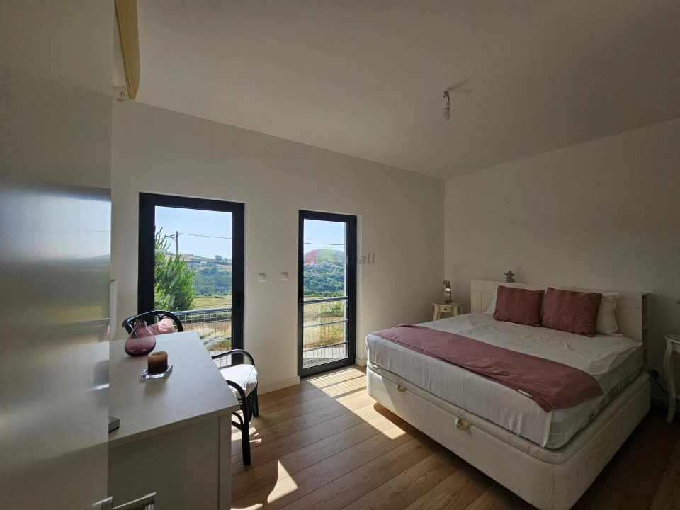 Moradia T7 para Venda em Sobral de Monte Agraço Foto 15