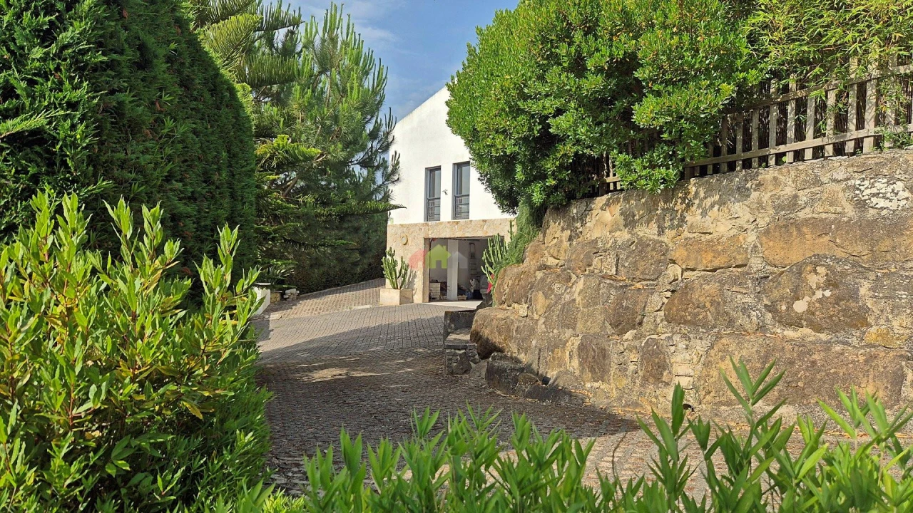 Moradia T7 para Venda em Sobral de Monte Agraço Foto 3