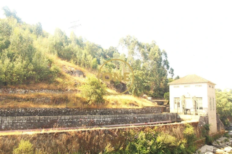 Moradia T3 para Venda em Vila das Aves Foto 5