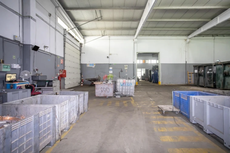 Armazém para Venda em Amora Foto 29