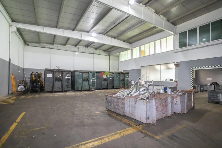 Armazém para Venda em Amora Foto 31