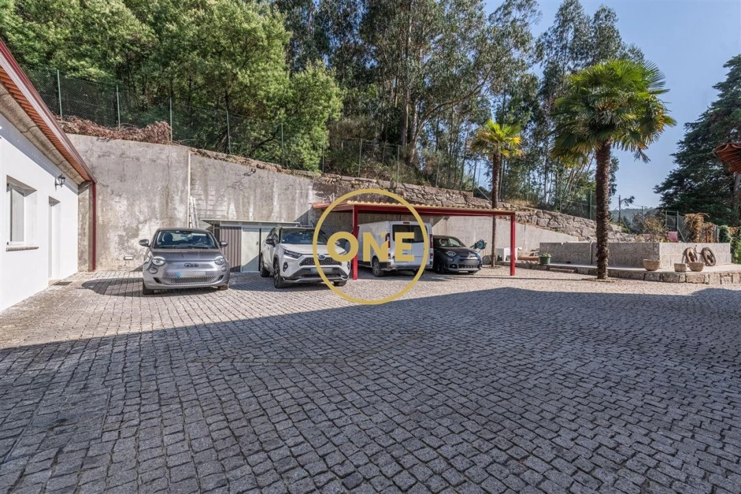 Moradia T3 para Venda em Arnoso (Santa Maria e Santa Eulália) e Sezures Foto 39