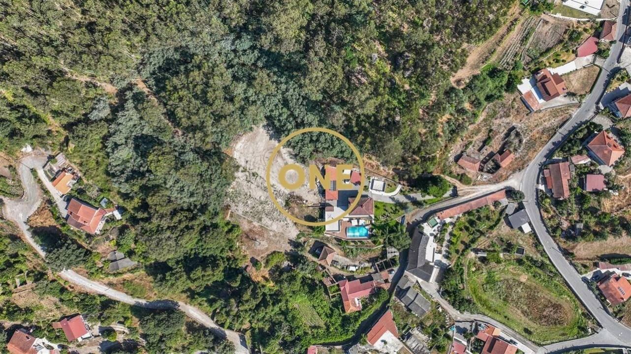 Moradia T3 para Venda em Arnoso (Santa Maria e Santa Eulália) e Sezures Foto 50