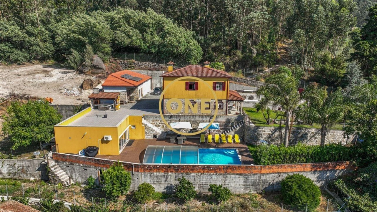 Moradia T3 para Venda em Arnoso (Santa Maria e Santa Eulália) e Sezures Foto 4