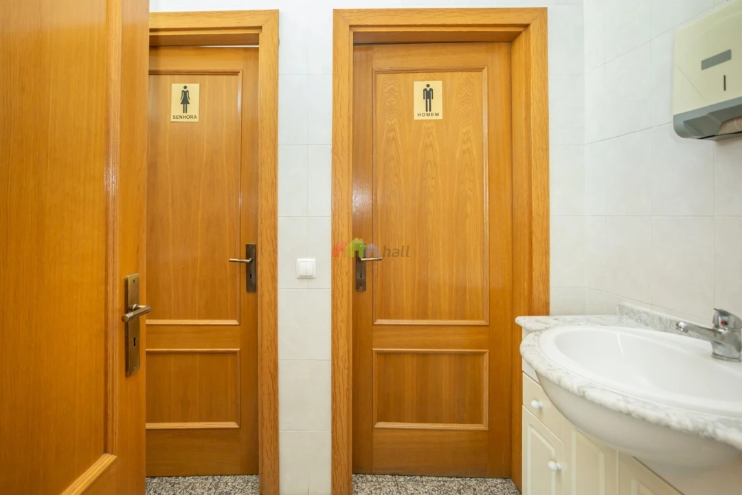 Armazém para Venda em Amora Foto 26