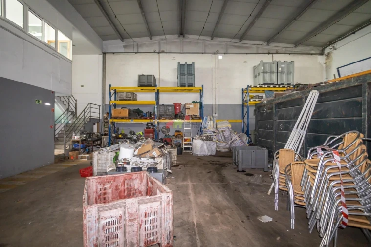Armazém para Venda em Amora Foto 17