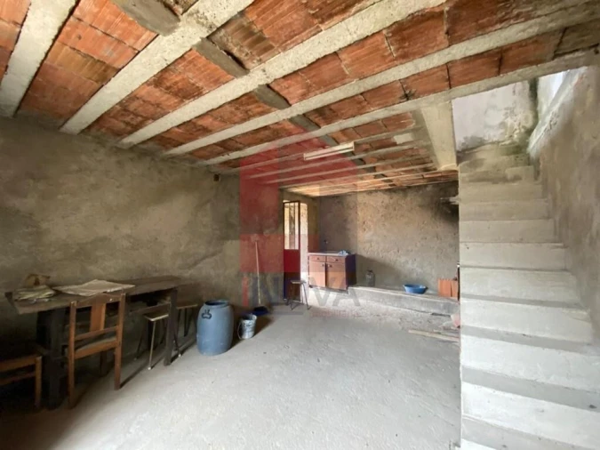 Moradia T2 para Venda em Portela Foto 3