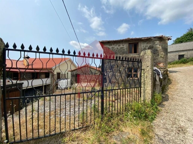 Moradia T2 para Venda em Portela Foto 25