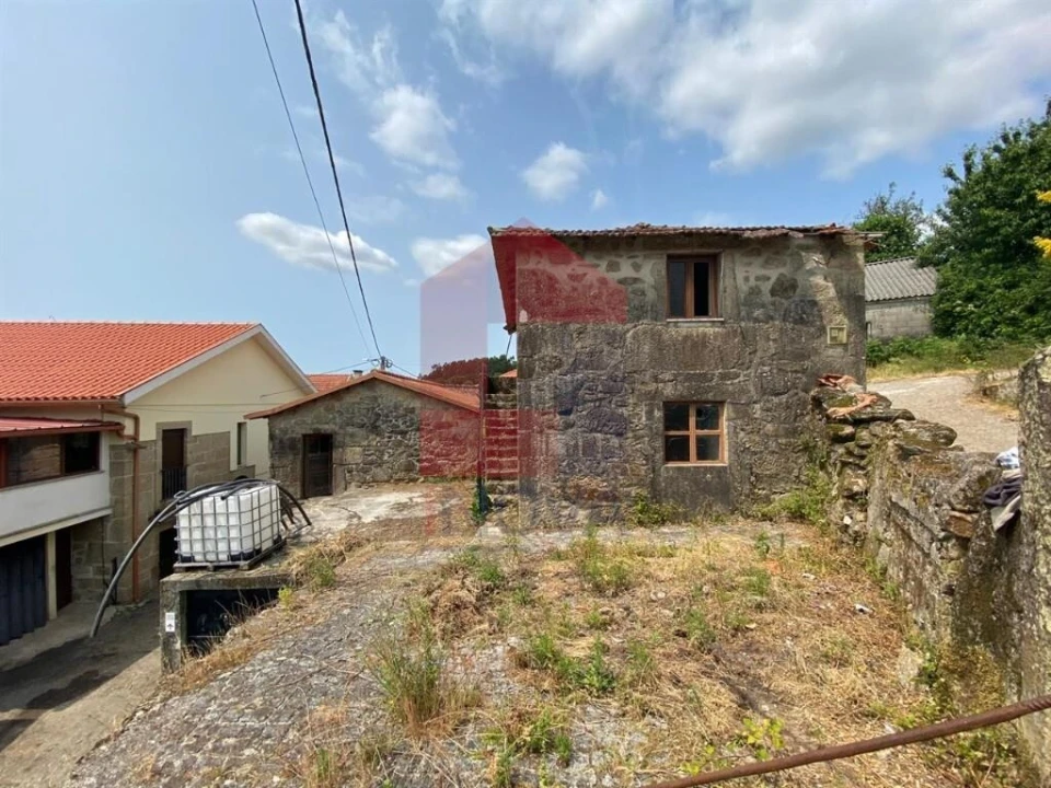 Moradia T2 para Venda em Portela Foto 24