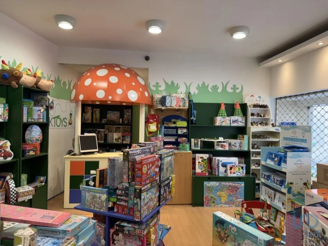 Loja para Arrendamento em Portimão Foto 8