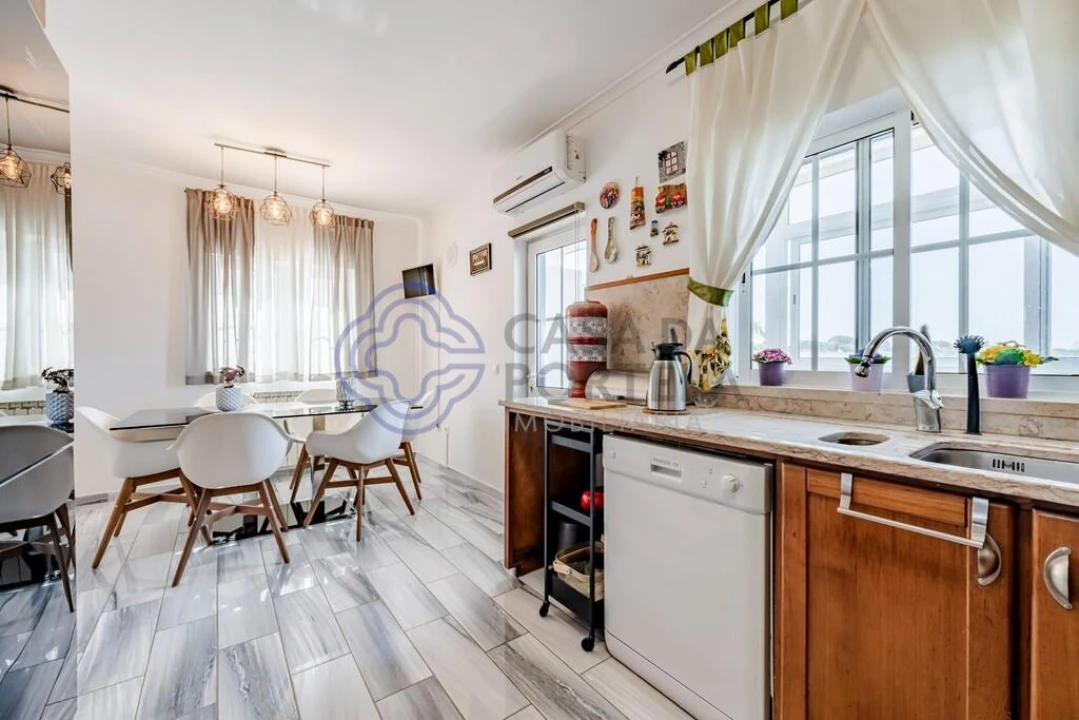 Moradia T3 para Venda em Gaio-Rosário e Sarilhos Pequenos Foto 11