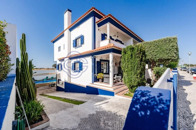 Moradia T3 para Venda em Gaio-Rosário e Sarilhos Pequenos Foto 40