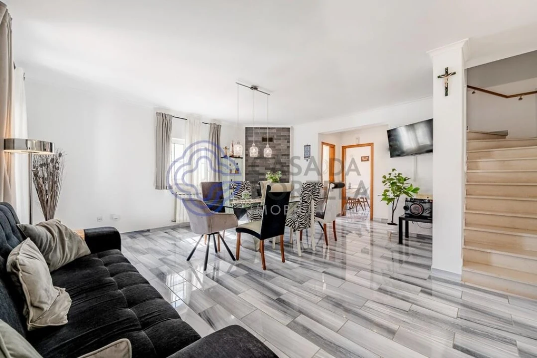 Moradia T3 para Venda em Gaio-Rosário e Sarilhos Pequenos Foto 5