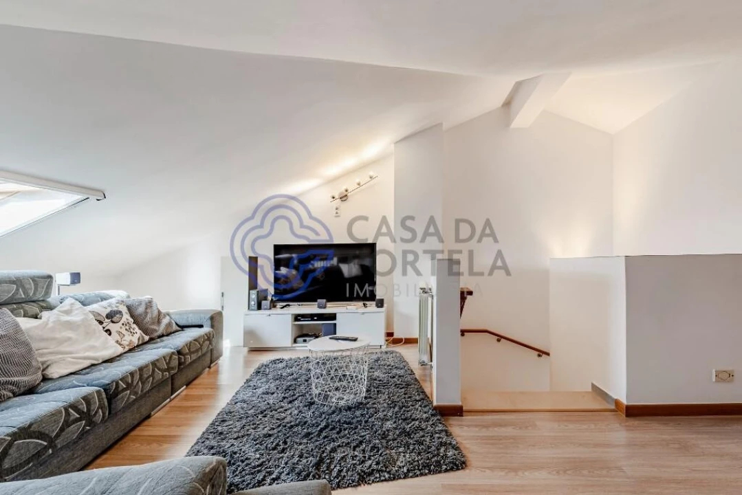 Moradia T3 para Venda em Gaio-Rosário e Sarilhos Pequenos Foto 22