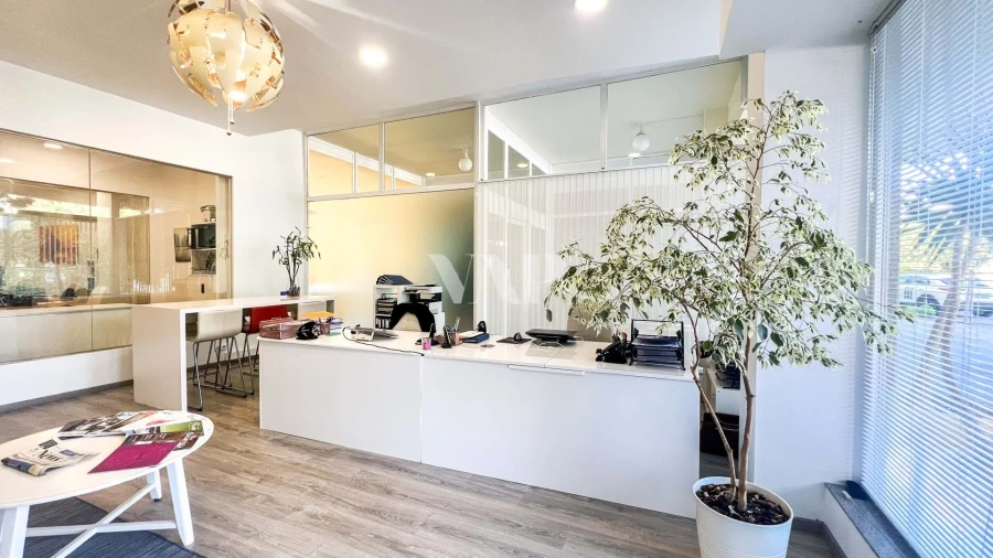 Negócio para Venda em Quarteira Foto 2