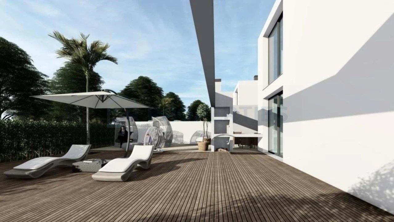 Moradia T3 para Venda em Quarteira Foto 26