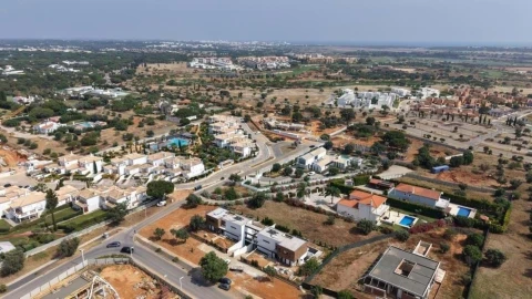 Moradia T3 para Venda em Quarteira