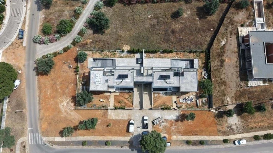 Moradia T3 para Venda em Quarteira Foto 47