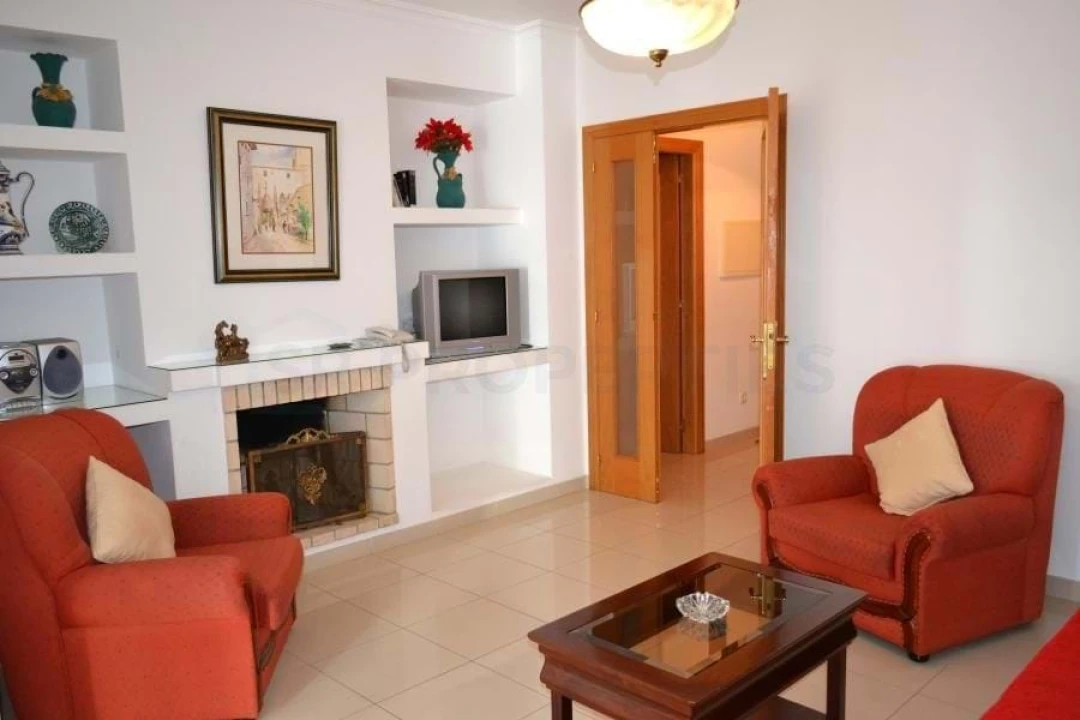 Apartamento T1 para Venda em Quarteira Foto 1