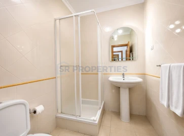 Apartamento T1 para Venda em Quarteira