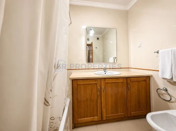 Apartamento T1 para Venda em Quarteira