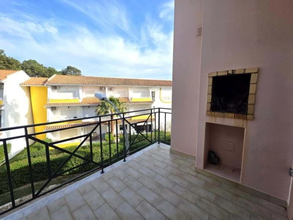 Apartamento T1 para Venda em Quarteira Foto 13