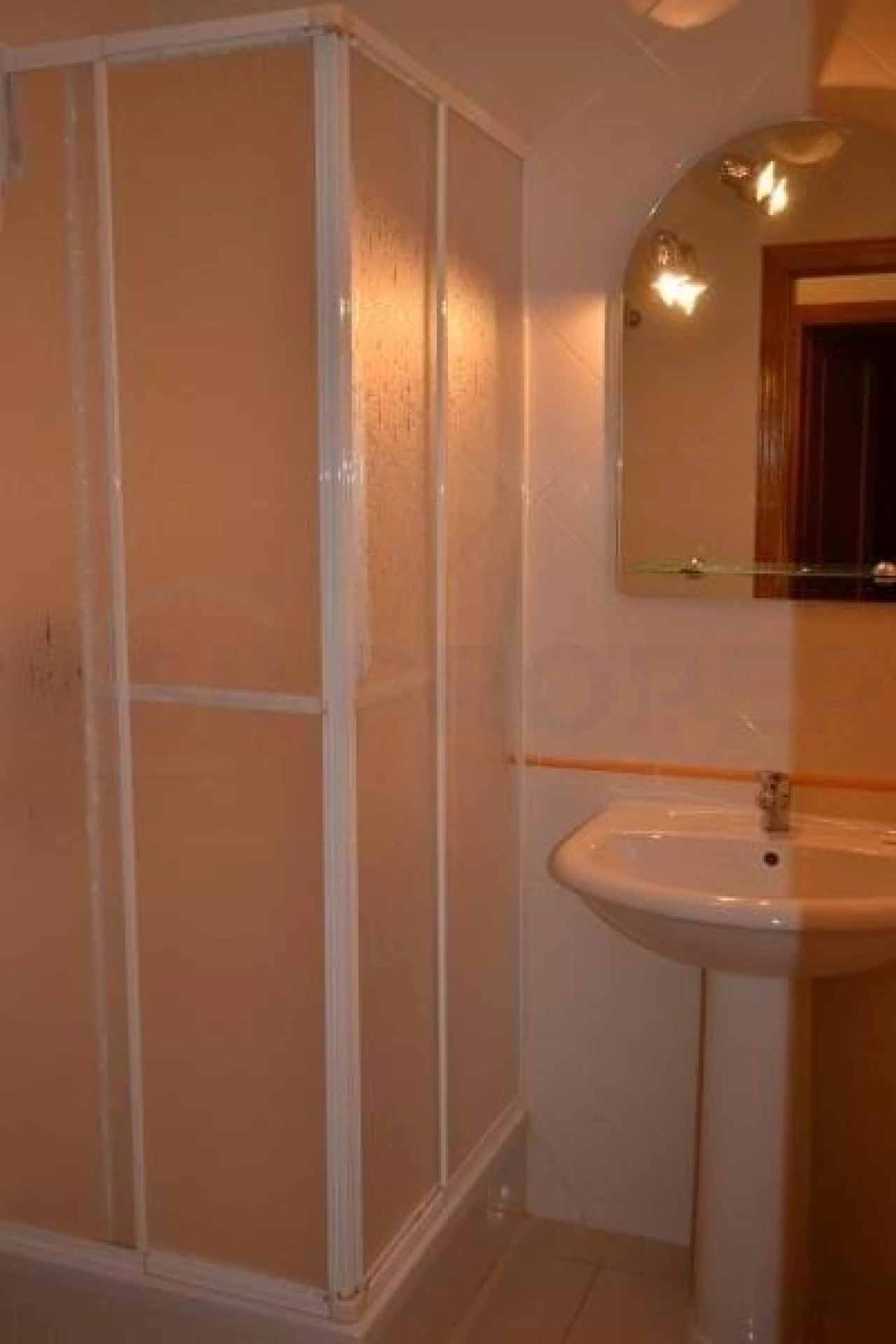 Apartamento T1 para Venda em Quarteira Foto 6