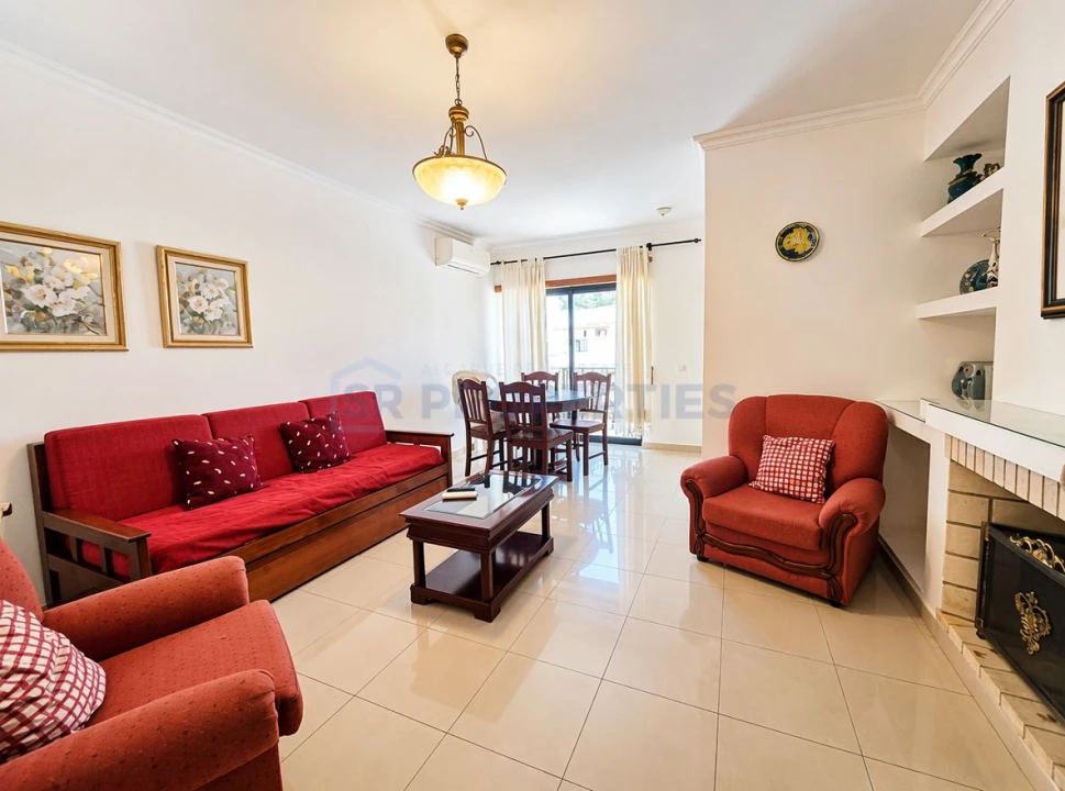Apartamento T1 para Venda em Quarteira Foto 8