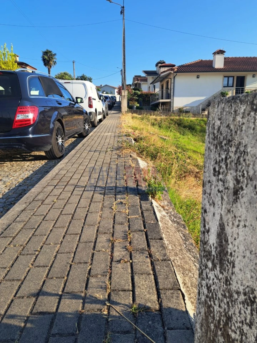 Terreno para Venda em Serzedelo Foto 6